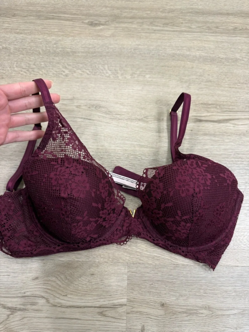 Victoria's Secret Deep Wine Lace Push-Up Bra - Picture 1 of 6